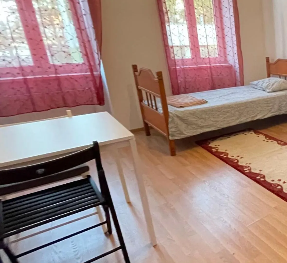 Wohnung Fuer 4 Personen In 1180 Wien 0*, Vienna Austria